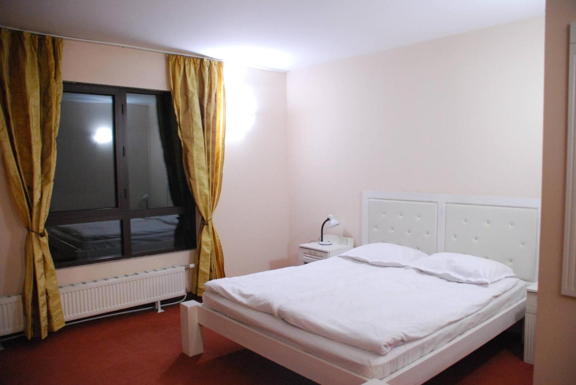 Guest House FRIENDS ANEX Bansko Extérieur photo