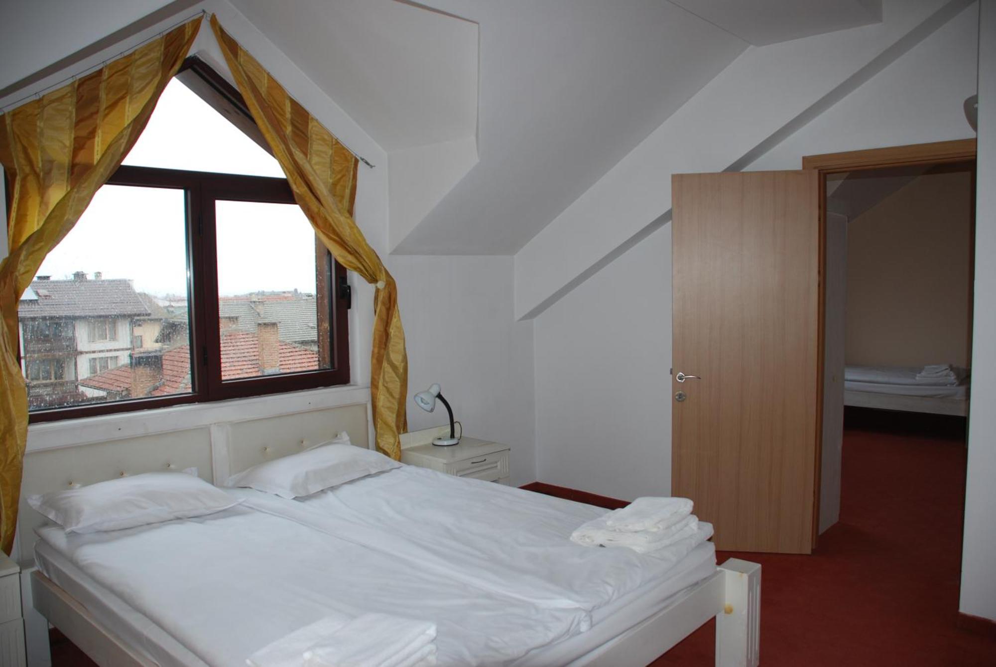 Guest House FRIENDS ANEX Bansko Extérieur photo